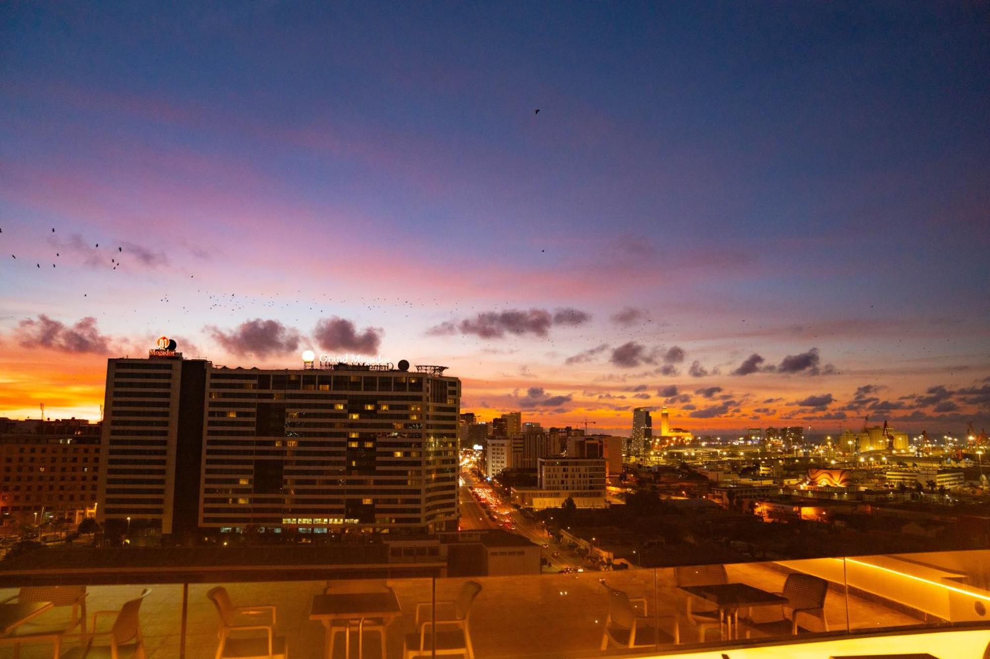 R103- Comfy And Spatious 1 Bedroom With Breathtaking View - Belvedere Apartment
