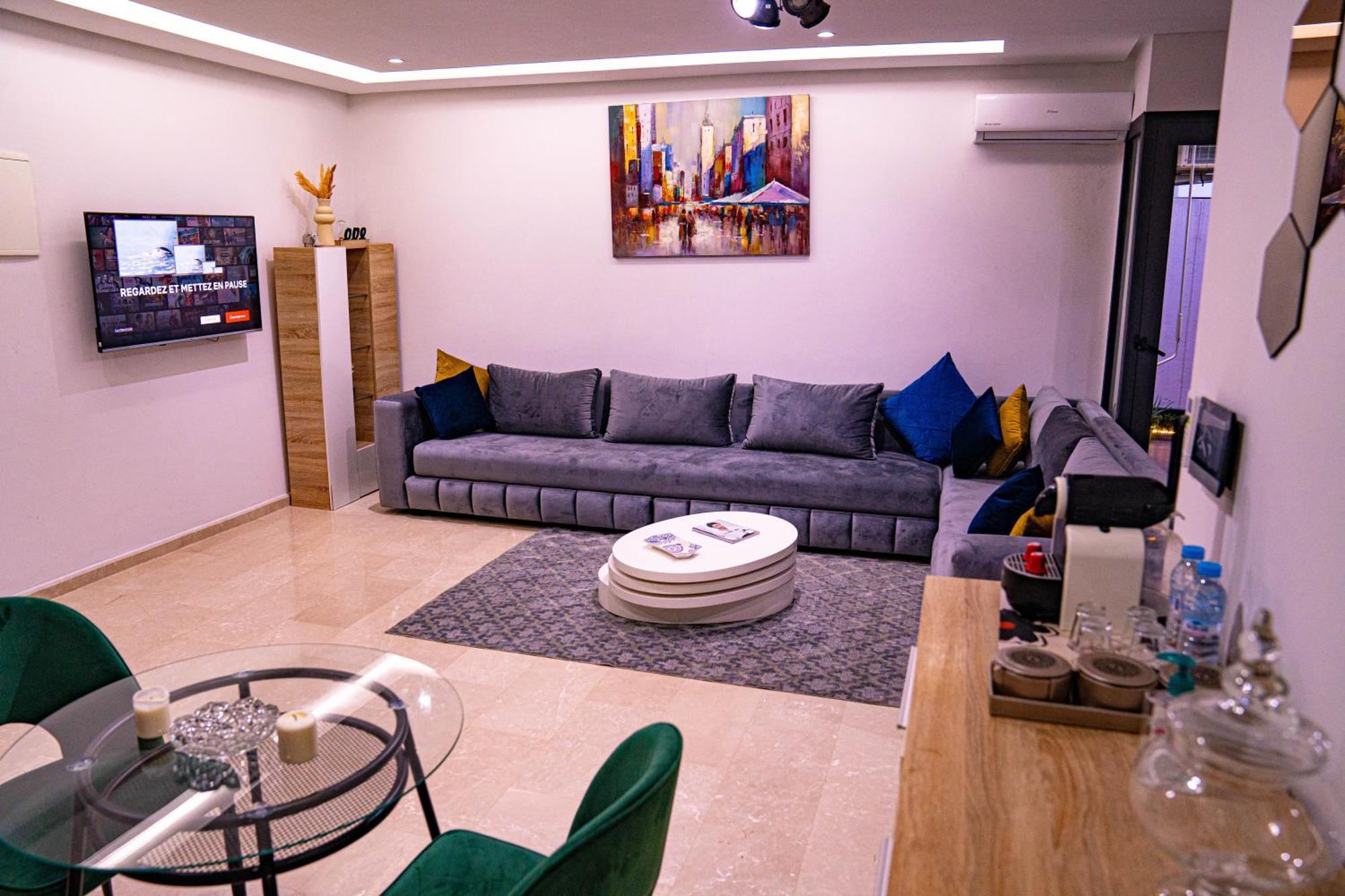 R103- Comfy And Spatious 1 Bedroom With Breathtaking View - Belvedere Apartment *