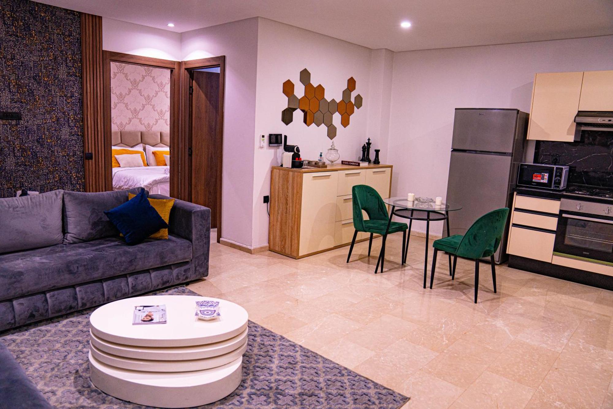 Apartment R103- Comfy And Spatious 1 Bedroom With Breathtaking View - Belvedere *